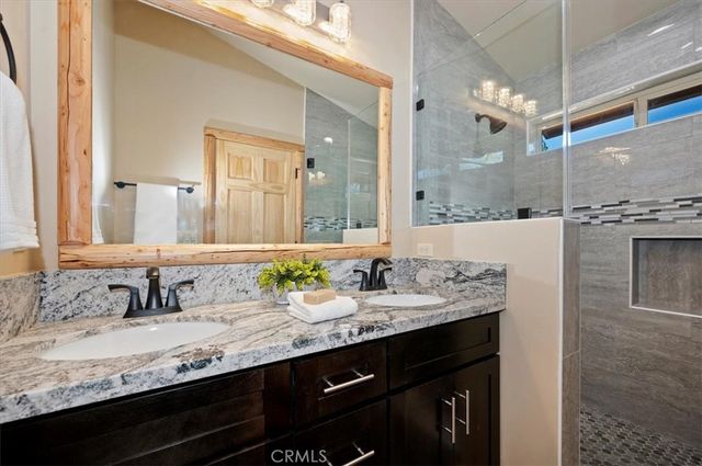478 Cedar, Sugarloaf, CA 92386