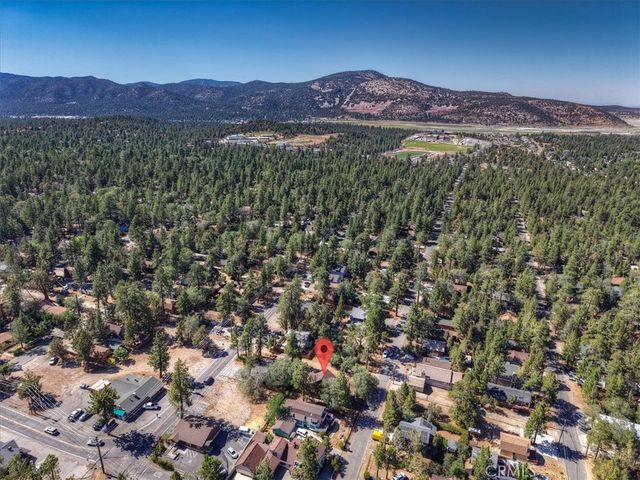 478 Cedar, Sugarloaf, CA 92386