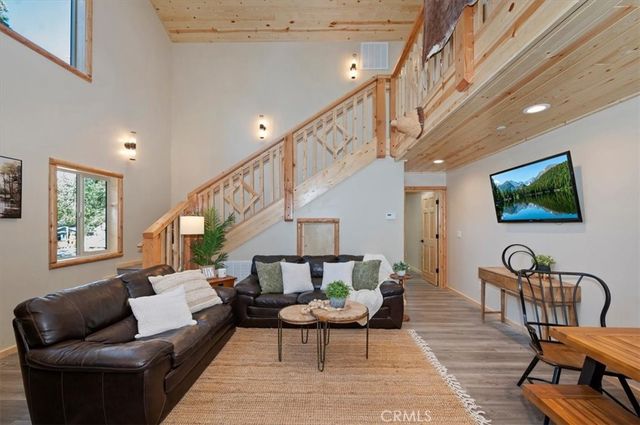 478 Cedar, Sugarloaf, CA 92386