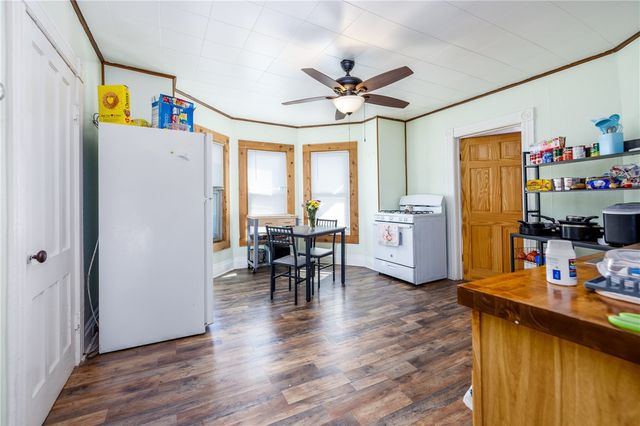 135 North Street, Geneva City, NY 14456