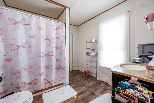 135 North Street, Geneva City, NY 14456