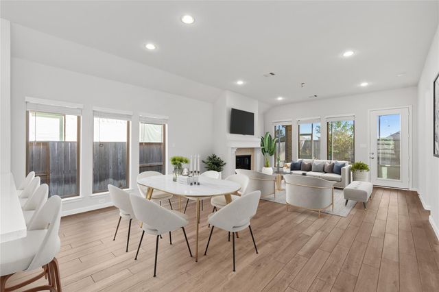 5030 Morrison Drive, Manvel, TX 77578