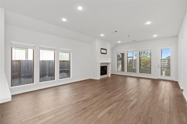 5030 Morrison Drive, Manvel, TX 77578