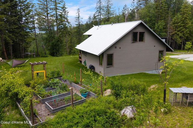 320 Coyote Creek Lane, Sandpoint, ID 83864