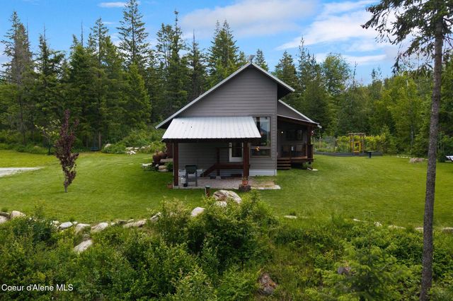 320 Coyote Creek Lane, Sandpoint, ID 83864