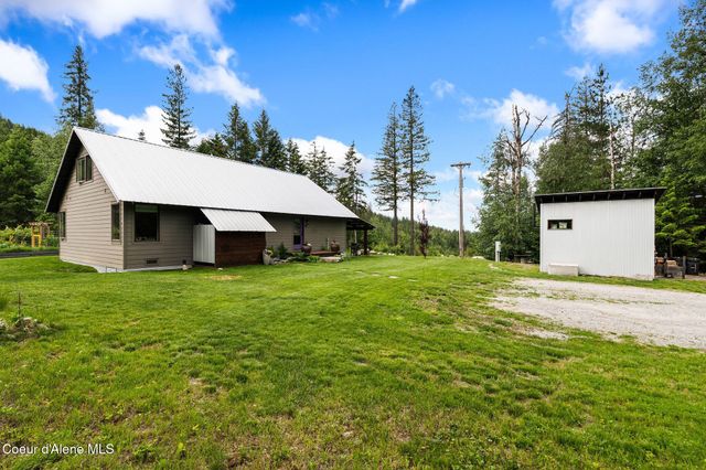 320 Coyote Creek Lane, Sandpoint, ID 83864