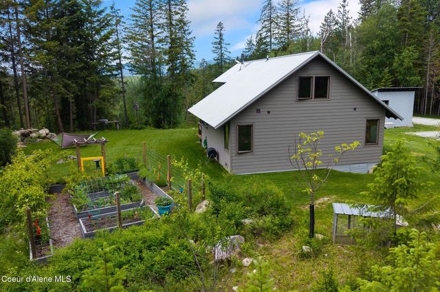 320 Coyote Creek Lane, Sandpoint, ID 83864