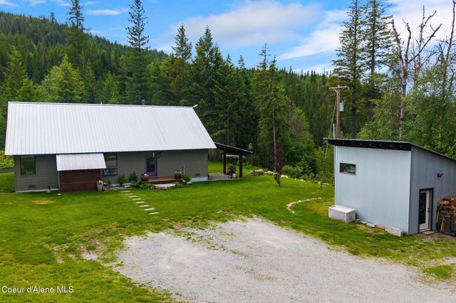 320 Coyote Creek Lane, Sandpoint, ID 83864