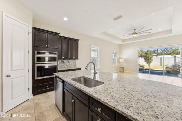 2924 SEA GRAPE Drive, Fernandina Beach, FL 32034