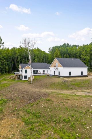 231 Smith Hill Road, Franklin, NH 03235