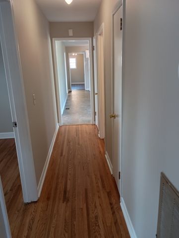 204 Hazelwood Drive, Hendersonville, TN 37075