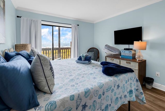 208 N Ocean Blvd Unit 126, North Myrtle Beach, SC 29582
