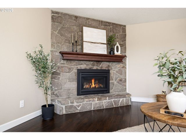 9902 Ne 33RD Ct, Vancouver, WA 98686