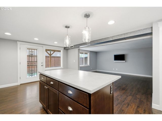 9902 Ne 33RD Ct, Vancouver, WA 98686