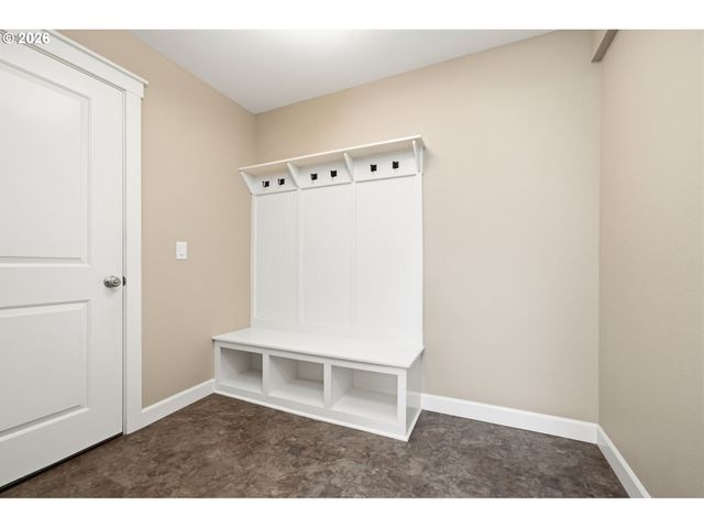 9902 Ne 33RD Ct, Vancouver, WA 98686