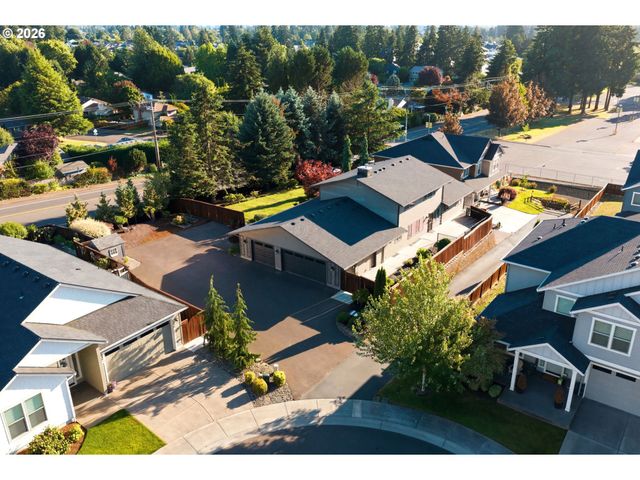 9902 Ne 33RD Ct, Vancouver, WA 98686