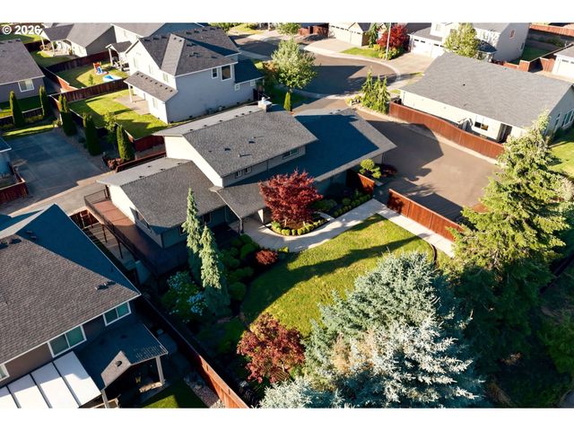 9902 Ne 33RD Ct, Vancouver, WA 98686