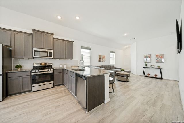 9532 Griffith Run, Converse, TX 78109