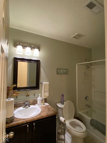 3187 Limber Pine Drive, Whiteland, IN 46184