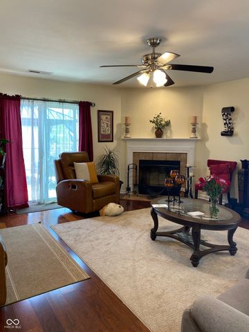 3187 Limber Pine Drive, Whiteland, IN 46184