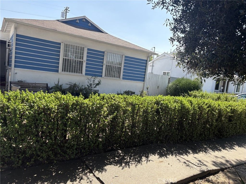 8156 Hazeltine, Panorama City, CA 91402 — exterior