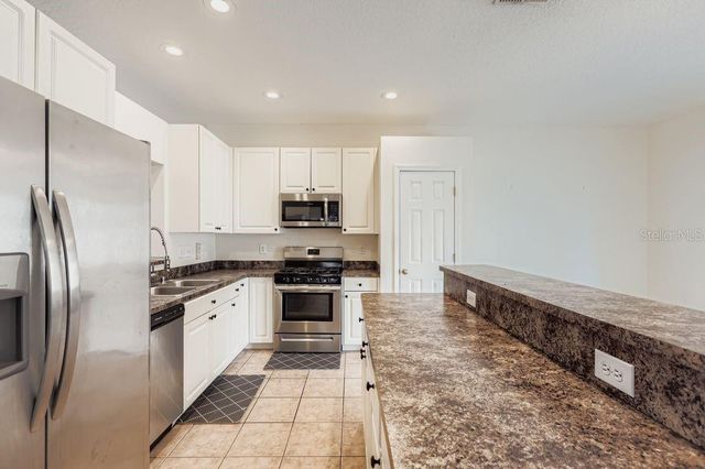 24622 SIENA DRIVE, Lutz, FL 33559