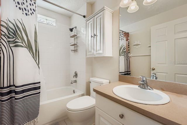 24622 SIENA DRIVE, Lutz, FL 33559