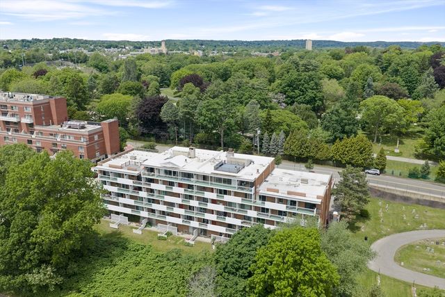 231 Coolidge Ave 409, Watertown, MA 02472