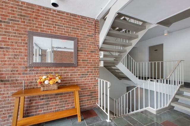 231 Coolidge Ave 409, Watertown, MA 02472