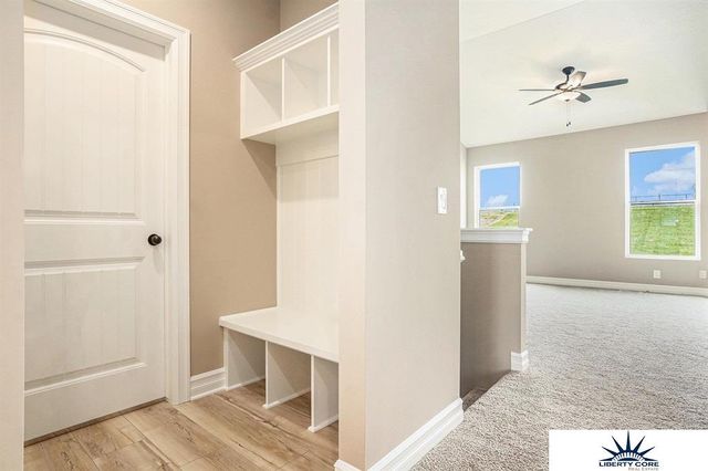 9710 N 167th Avenue Circle, Bennington, NE 68007