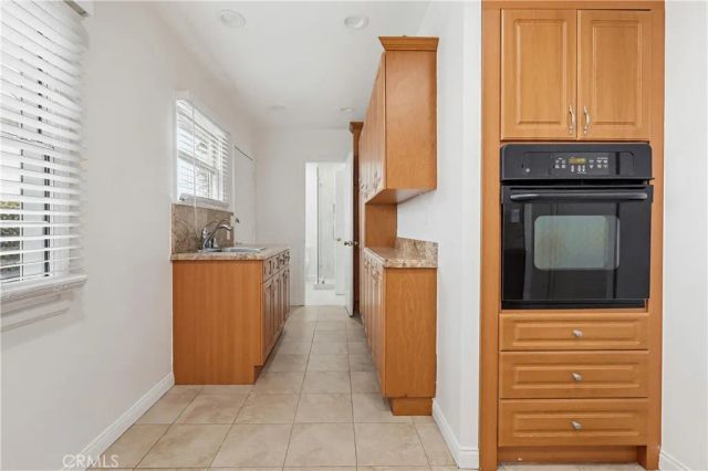 12528 Albers Street, Valley Village, CA 91607