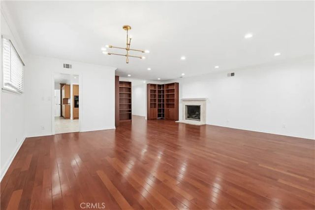 12528 Albers Street, Valley Village, CA 91607