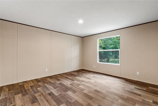 111 Burgess Drive, Iva, SC 29655