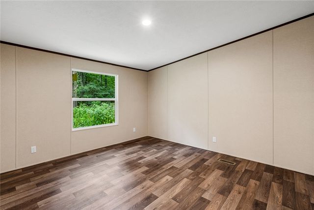 111 Burgess Drive, Iva, SC 29655