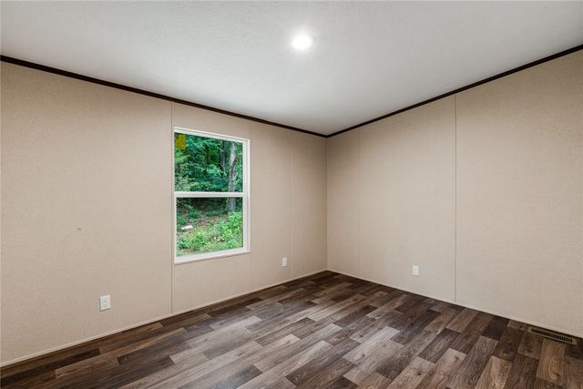 111 Burgess Drive, Iva, SC 29655