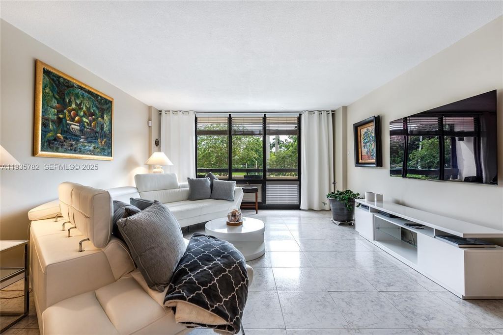 1401 S Federal Hwy 122, Boca Raton, FL 33432