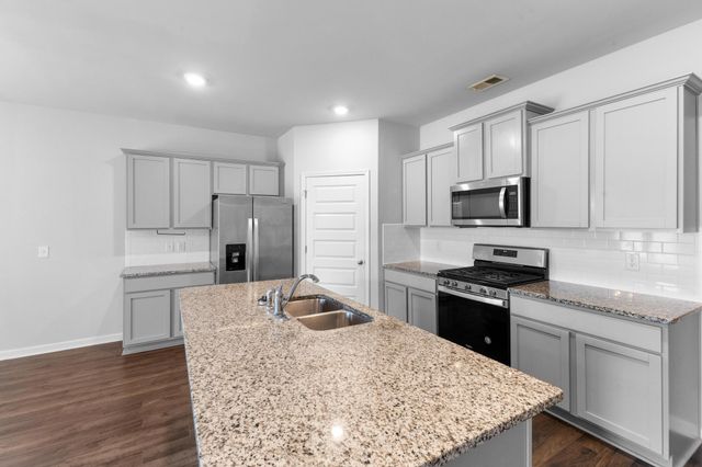 6201 Vermilion Loop Road, Graniteville, SC 29829