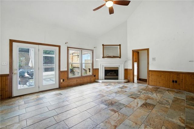 4125 Lakeview DR, Chesapeake, VA 23323