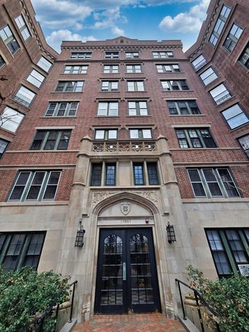 988 Memorial Dr 386, Cambridge, MA 02138