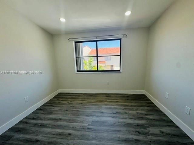 5650 W 26th Ct 206, Hialeah, FL 33016