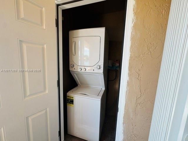 5650 W 26th Ct 206, Hialeah, FL 33016