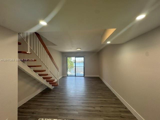 5650 W 26th Ct 206, Hialeah, FL 33016