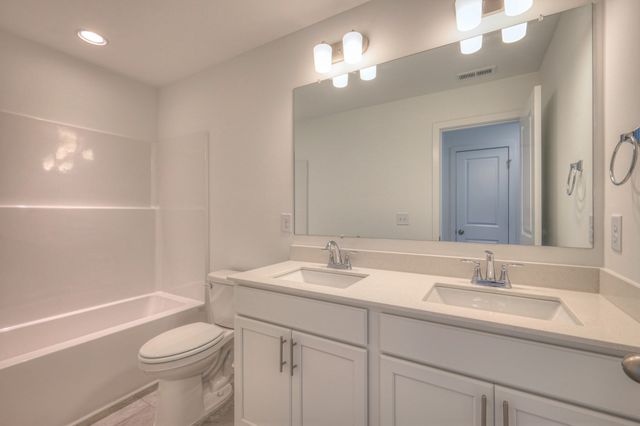 467 Triple Crown Cir, Gallatin, TN 37066