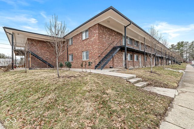 10301 Medallion Drive 110, Indianapolis, IN 46231