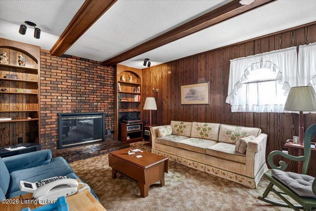 5610 Jeanine Dr, Louisville, KY 40219