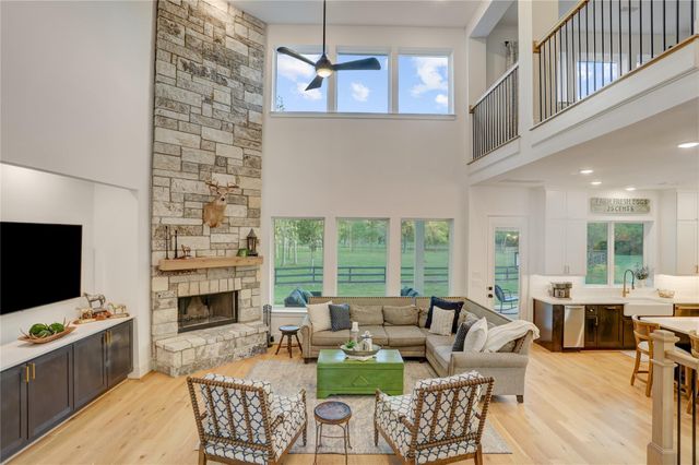 4902 Brazos Lakes Drive, Richmond, TX 77469