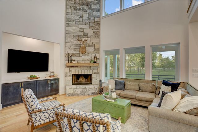 4902 Brazos Lakes Drive, Richmond, TX 77469