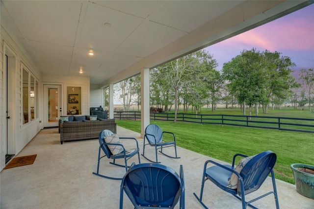 4902 Brazos Lakes Drive, Richmond, TX 77469