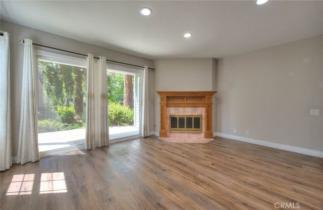 700 E Lake Drive E 7, Orange, CA 92866