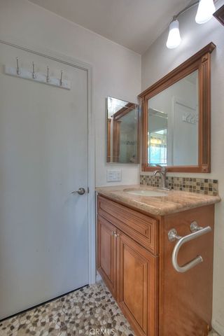 700 E Lake Drive E 7, Orange, CA 92866